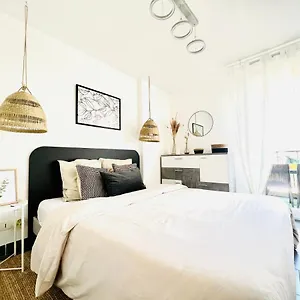  Appartement Les Jardins Des Senteurs - Privé Avec Parking