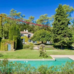  Villa Bastide Des Bruisses,