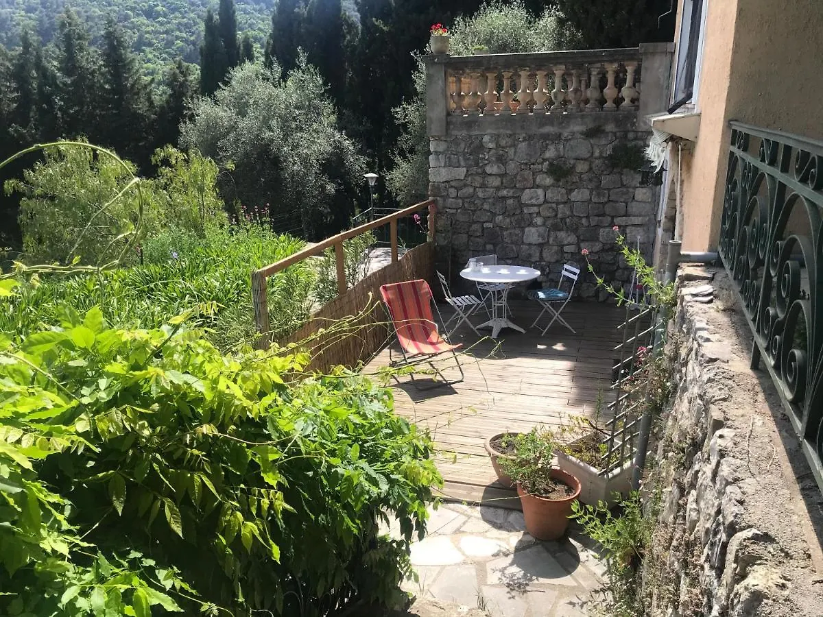 Hébergement de vacances Residence Lou Naouc Grasse France